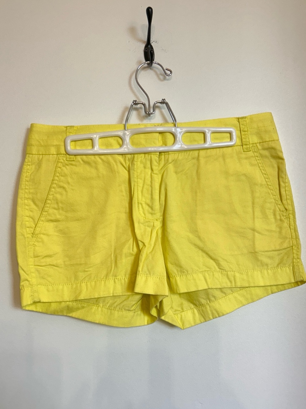 J. CREW 100% COTTON CHINO SHORTS